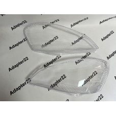 Стёкла фар Toyota Ipsum Avensis Verso 2001-2003. Дорестайлинг Стёкла фар Toyota Ipsum Avensis Verso 2001-2003. Дорестайлинг